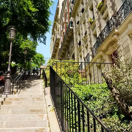 Bel Lumineux Sur La Butte Montmartre 파리